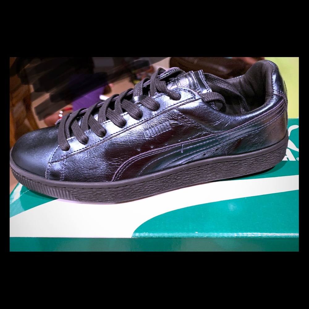 Metallic Black Women’s Puma Shoes